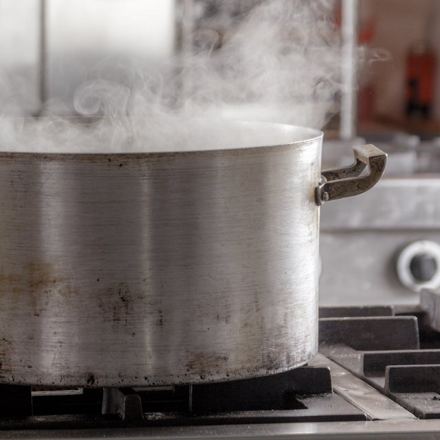 Не нравится, как моих детей кормят в школе и детском саду: что я могу сделать?