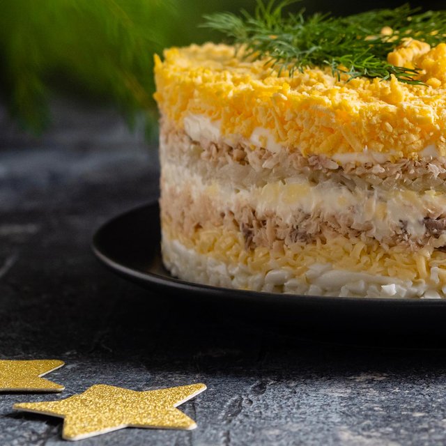 Салат «Мимоза»: готовим по рецепту из советской газеты