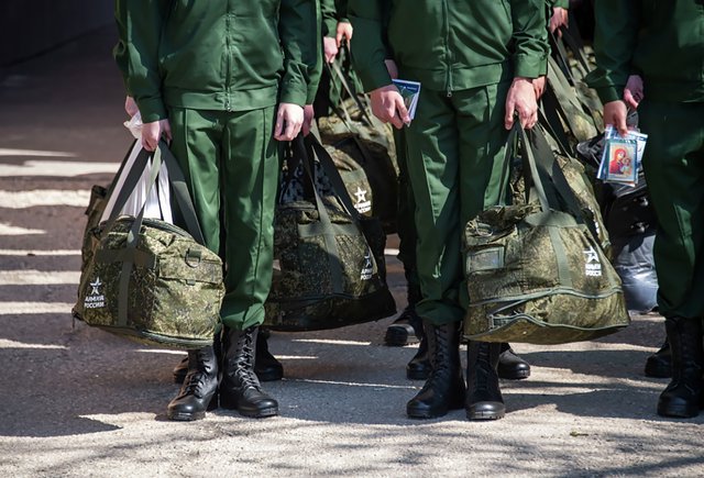 Что изменится в законе «О воинской обязанности»: призывной возраст, штрафы за неявку в военкомат и не только