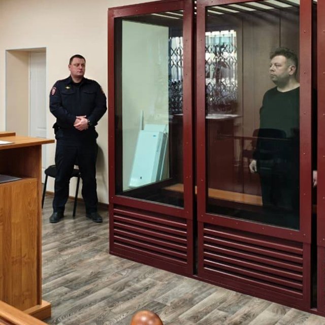 В Екатеринбурге учителя игры на балалайке обвиняют в покушении на убийство детей: что об этом известно