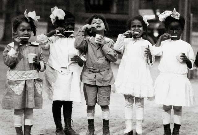 Стрелять, чтобы защитить учениц: история Миртиллы Майнер — создательницы «Школы для цветных девочек»