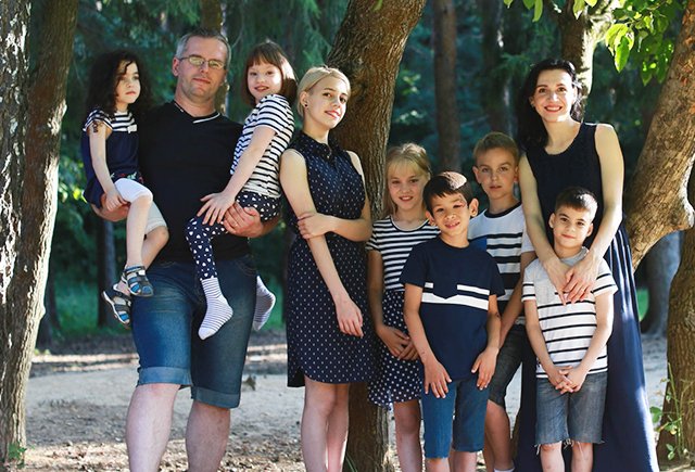 Как воспитывать семерых детей и как учителям не потерять себя в школе