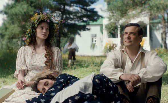 «Семейное счастье» — экранизация первого романа Льва Толстого (16+)