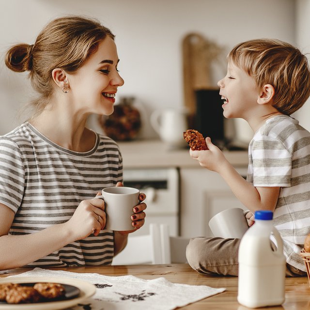 Завтрак, который точно понравится ребёнку, или Как полюбить есть по утрам