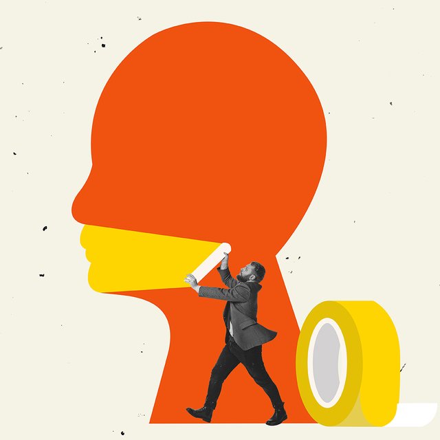 «Лучше рот вообще не открывать». Как новый закон будет контролировать соблюдение норм русского языка