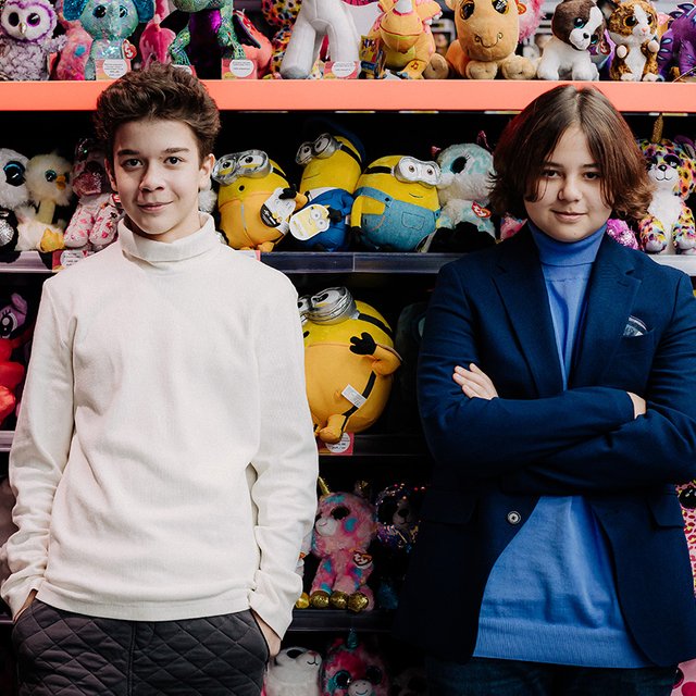 Школу можно пропустить, а съёмки – нет. Как живут и учатся дети-актёры