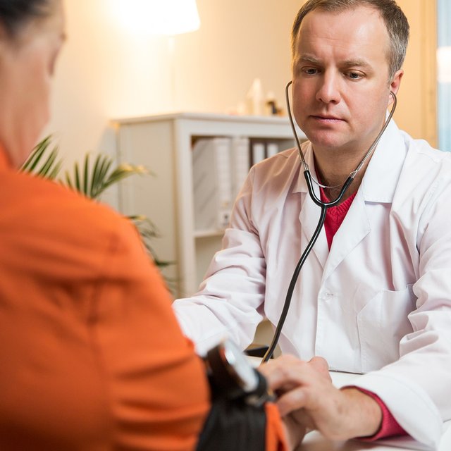 Должны ли учителя самостоятельно оплачивать ежегодный медосмотр