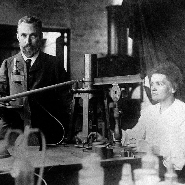 Радий — элемент-убийца, который долгое время считали лекарством. История Марии и Пьера Кюри