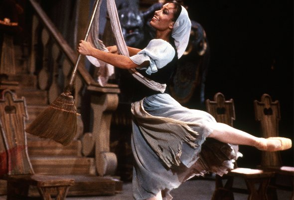 Балет Золушка. Генеральная уборка без надрыва