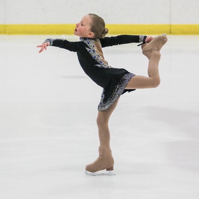 «У всех есть золотая медаль! А у меня нет!». Почему детям-спортсменам нужны другие соревнования