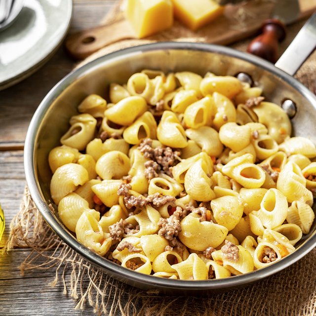 Рецепт макарон по-флотски с секретом: справится даже подросток, оставшийся один дома