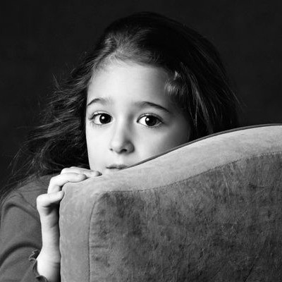 6 родительских ошибок, которые вызывают у детей тревогу