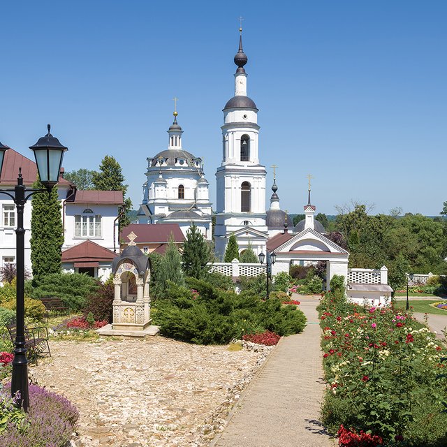 «Телефон можно иметь со второго курса». Воспитанница монастыря — о своей учебе на журфаке