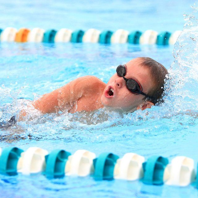 Можно ли получить освобождение от физкультуры, если ребёнок занимается в спортивной секции