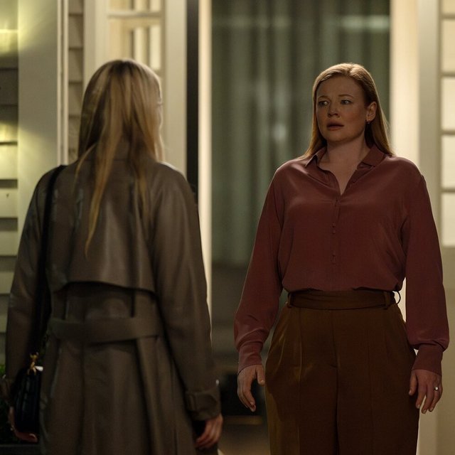 5 крутых мини-сериалов про скелеты в шкафу