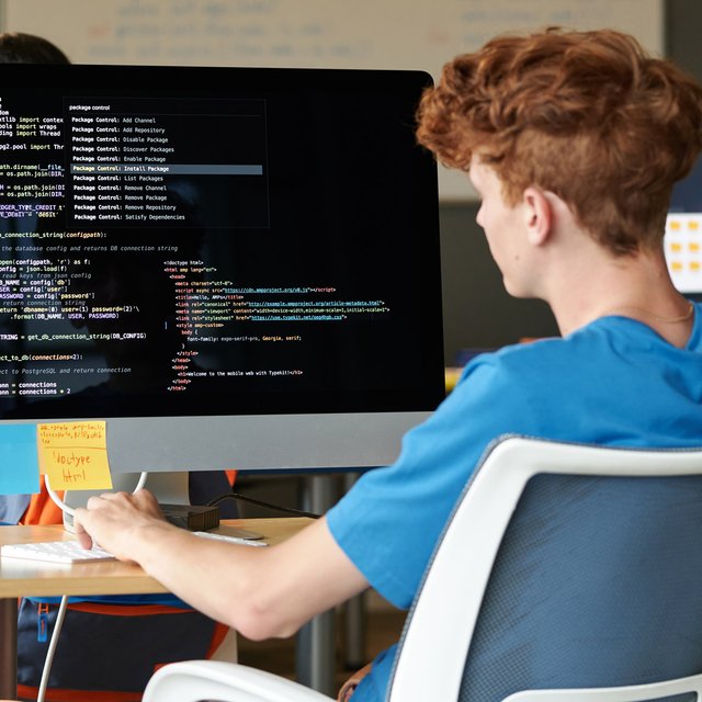 Есть ли отсрочка, стипендия и шанс найти работу? 10 самых актуальных вопросов про колледжи