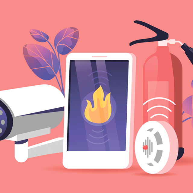 Не мочить тряпочку, не тушить масло водой: важные правила поведения при пожаре