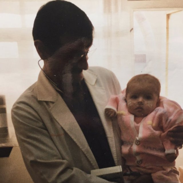 «Живой ты её отсюда не увезёшь». История девочки, от которой отказывались врачи, но помогли случайные люди