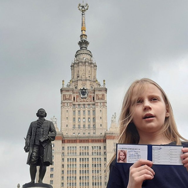 «Какая потасовка? Какая драка?»: как 9-летняя Алиса Теплякова учится в МГУ и сдаёт сессию