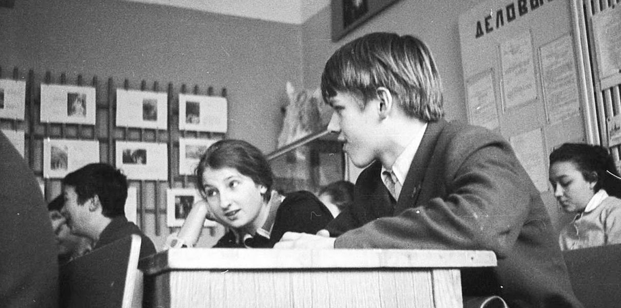 "Дети выходят
из школы полными
нулями"