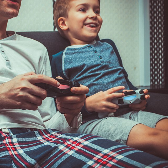 Видеоигры — не всегда плохая идея. Они делают детей умнее и спокойнее