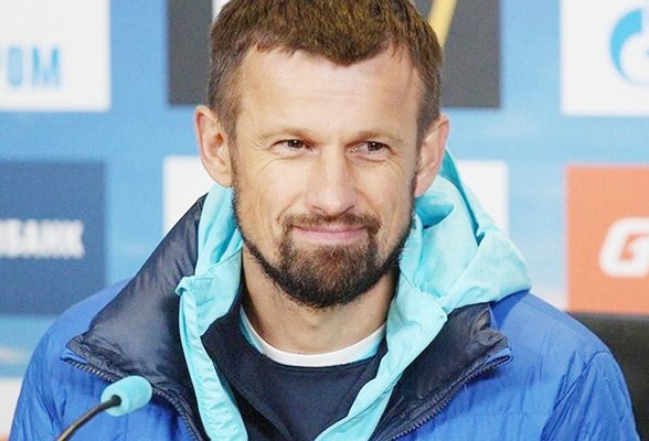 Девочка из детдома,
которую удочерил
Сергей Семак