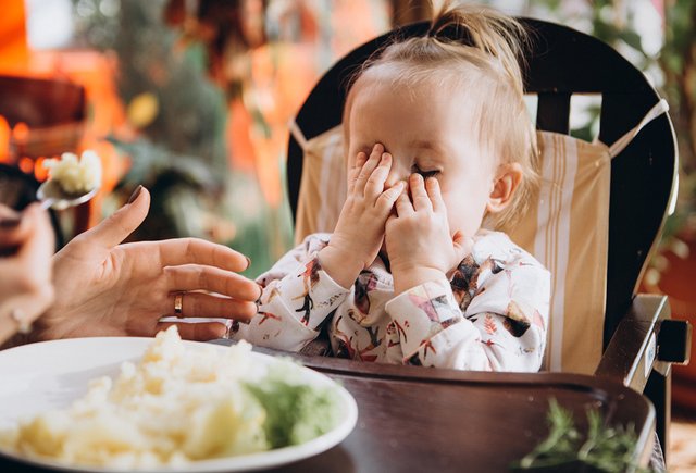 6 советов, как подготовиться к походу в кафе с ребенком