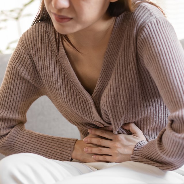 У девочки-подростка раз в месяц сильная боль внизу живота: может ли так протекать овуляция