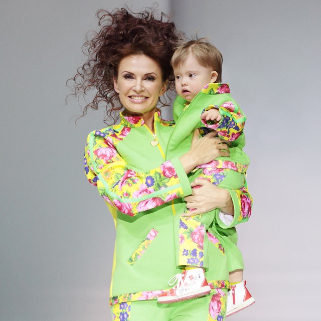 «Синдром Дауна — не приговор». Правила воспитания актрисы Эвелины Блёданс