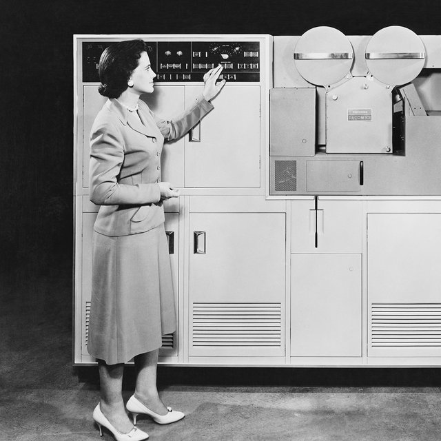 До 1984 года женщин-программистов было больше, чем мужчин: 6 удивительных фактов о женщинах в IT