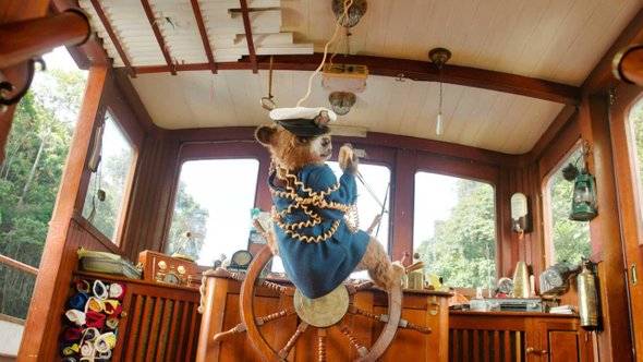 Паддингтон, Анимация, Штурвал