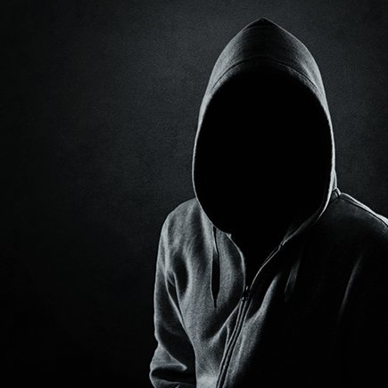 «В группе риска — домашние, неуверенные в себе ребята». Как понять, что подростка вербуют в сети