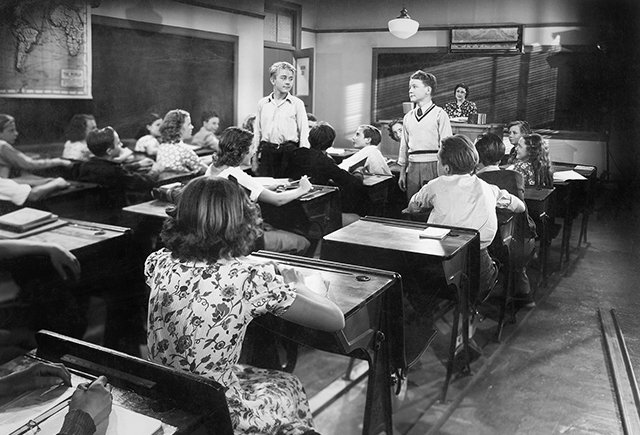 «Есть две профессии, в которых выгорания быть не может, — это врач и учитель»