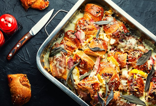 Рецепт быстрого завтрака за 20 минут: французская запеканка с круассанами