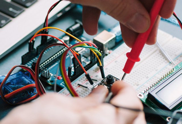 Получить оффер еще в школе: как работают предпрофессиональные классы в Москве