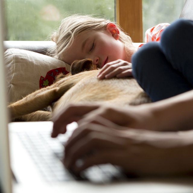 У меня почти нет времени на ребенка: вдруг он начнет думать, что я его не люблю. Что делать?