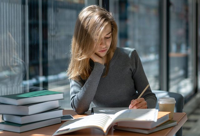 Отмены и переноса ЕГЭ и ОГЭ не будет: 10 советов по экспресс-подготовке