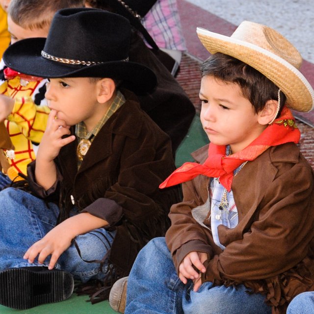 В полтора месяца в сад, а в два года – за парту: как живут сады и школы в Мексике