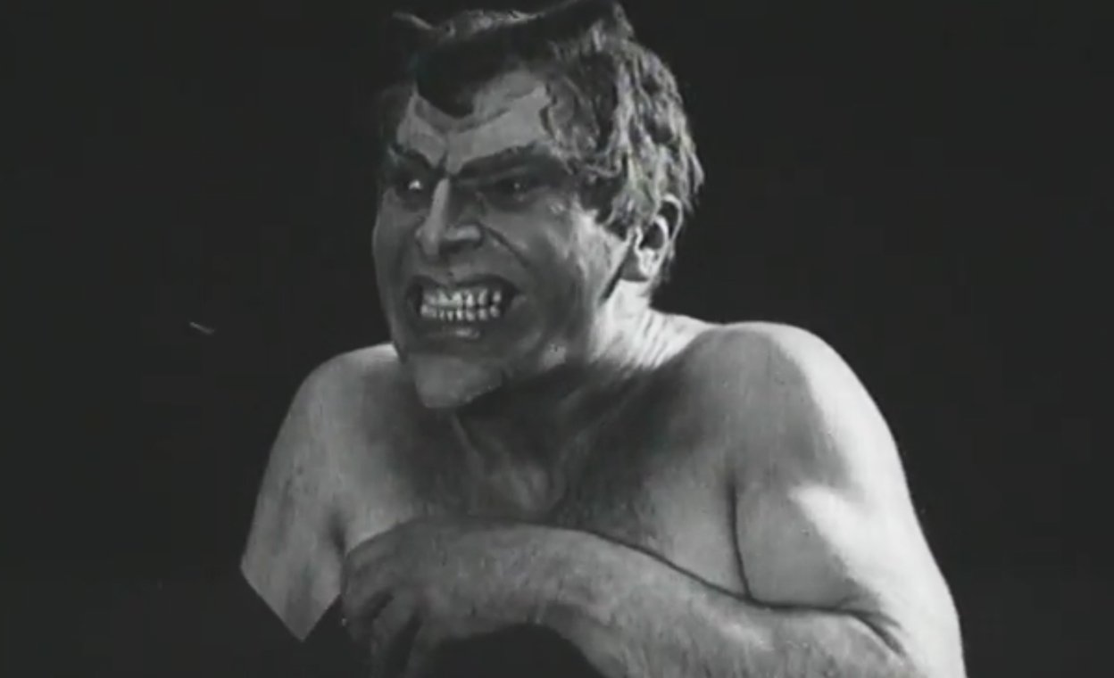 Сатана ликующий (18+)