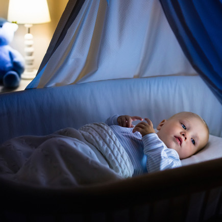 Как уложить ребёнка спать (если кажется, что он не уснёт вообще никогда)