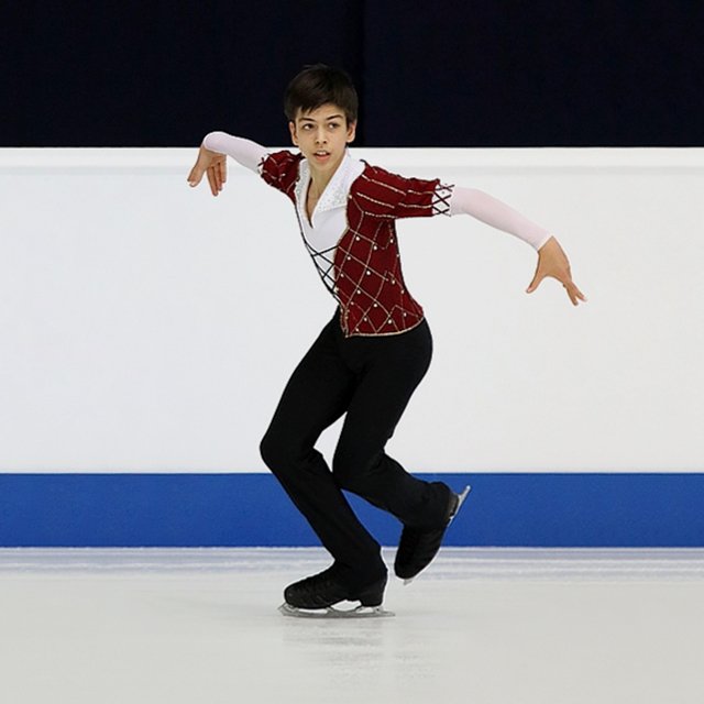 «Пока не буду поступать в вуз». Фигурист Пётр Гуменник — о том, как (и зачем) он сдал ЕГЭ на 342 балла