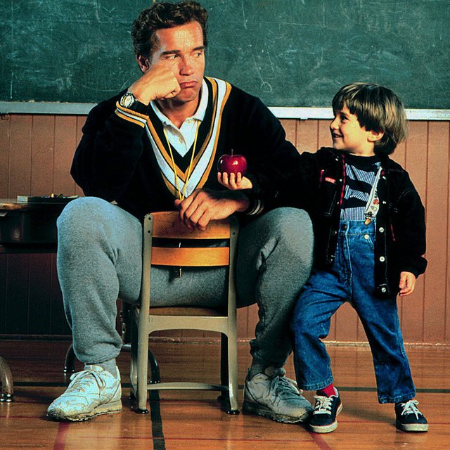 В детском саду говорят, что моему ребенку рано идти в школу и надо еще год провести в саду: как понять, правы ли они?