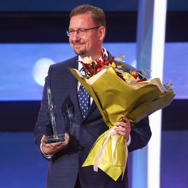 «Учителя и родители должны слышать друг друга». «Директор года России — 2022» — о том, как сделать школу лучше