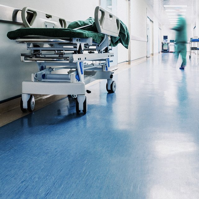 «Ребята, читайте книги, качайте душу». Детский онколог Андрей Рябов – о романтизации своей профессии, молодых коллегах и эмпатии