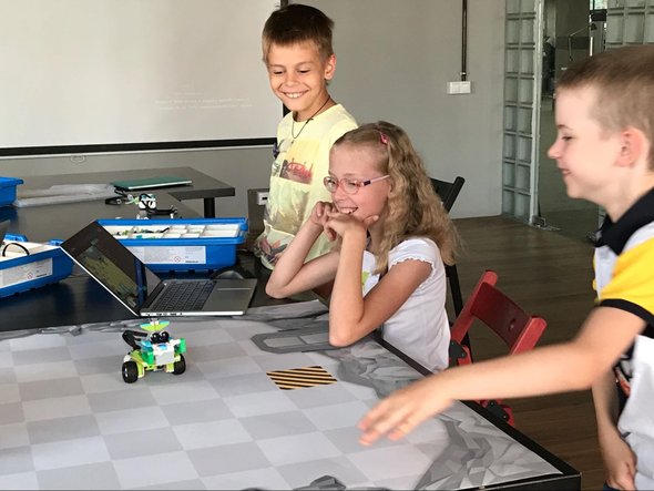 Конструктор LEGO WeDo 2.0 с курсом Кодвардса