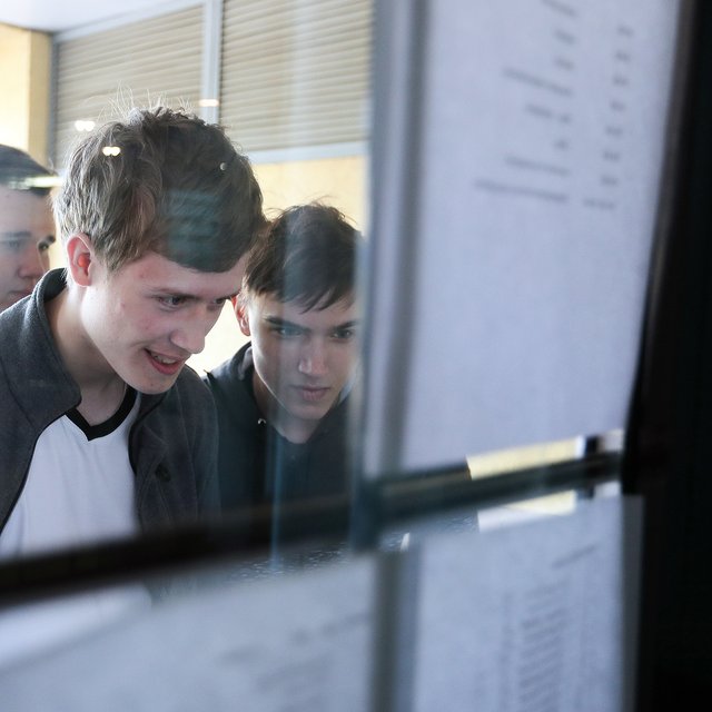 Неудобные вопросы про ЕГЭ, советы полиглота и способы использовать ChatGPT в школе