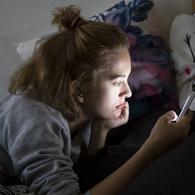 Дочь поступила в техникум, но теперь прогуливает и не хочет туда ходить: как с ней поговорить