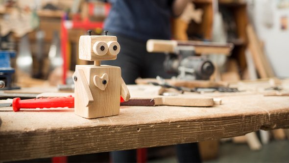 Столярныая мастерская, дерево, стамеска