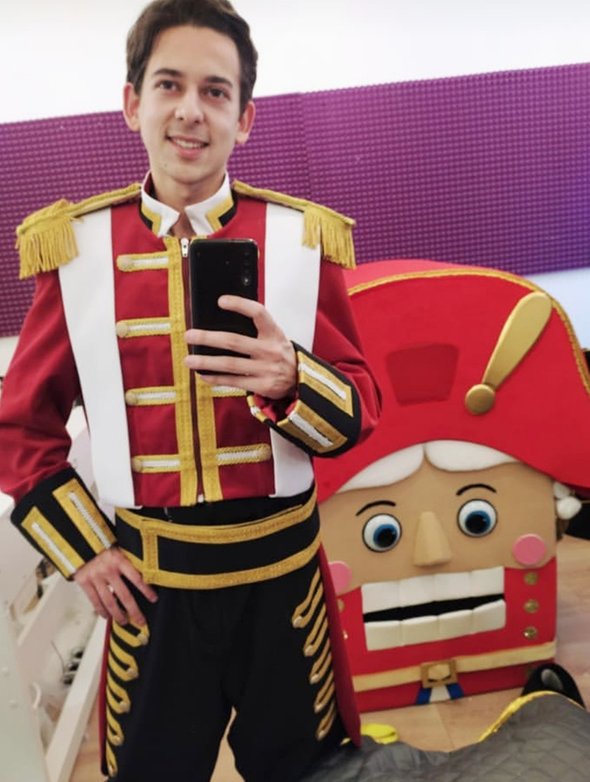 Преподаватель-аниматор Камиль Ерназаров