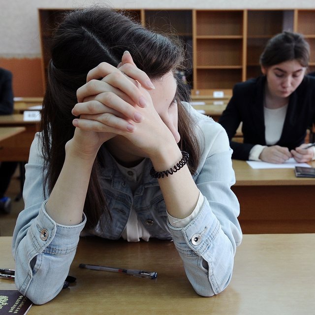 «Я была в шоке! Что за издевательства?» Стобалльница ЕГЭ — о том, что не так с этим экзаменом